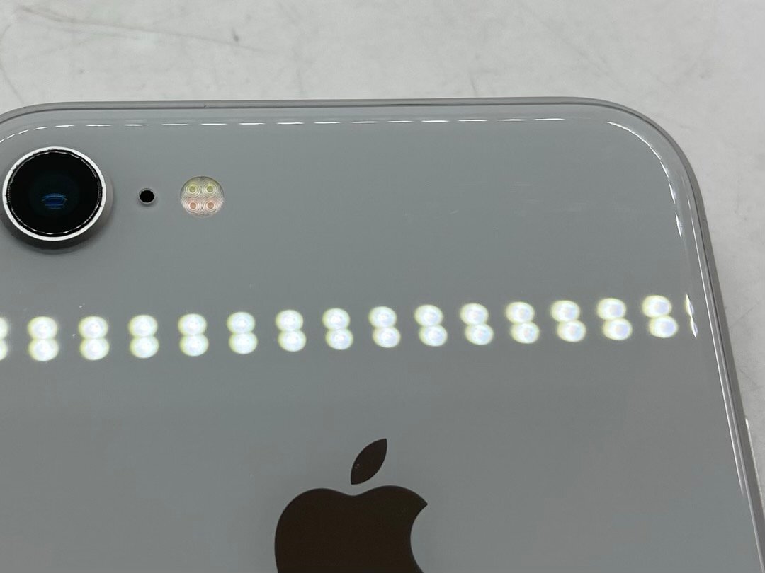 難有【au】Apple iPhone8 MQ792J/A A1906 2台セット 容量64GB 難有【au】Apple iPhone8 MQ792J/A A1906 2台セット 容量64GB