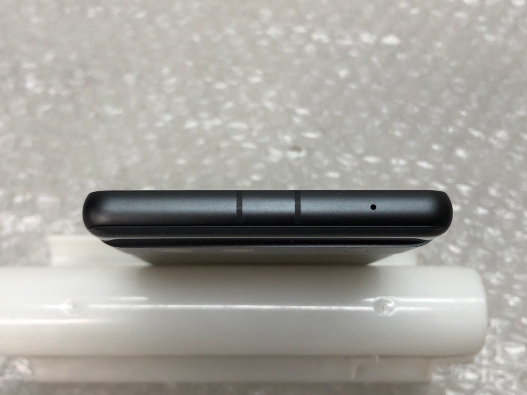 au】Google Pixel 7a 容量128GB charcoal android13 初期化済 au】Google Pixel 7a 容量128GB charcoal android13 初期化済