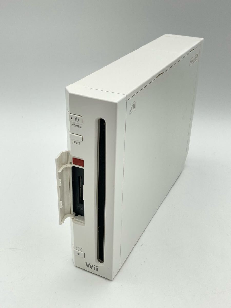 ニンテンドー Wii 本体 内蔵ソフト 6本 0422-402 小さな王様と ニンテンドー Wii 本体 内蔵ソフト 6本 0422-402 小さな王様と