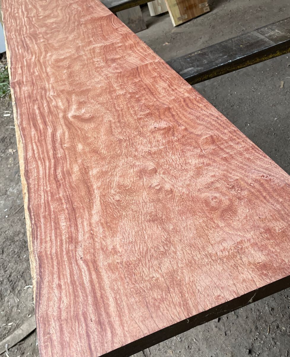 紫檀 中杢 一枚板 カウンターテーブル小割れ有り2065×390×27 紫檀 中杢 一枚板 カウンターテーブル小割れ有り2065×390×27