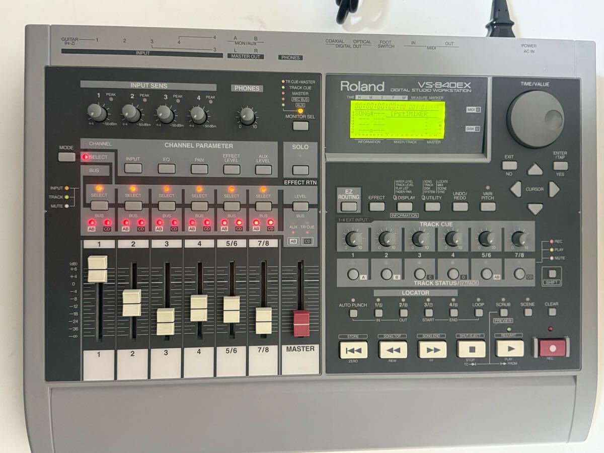 Roland VS-840EX