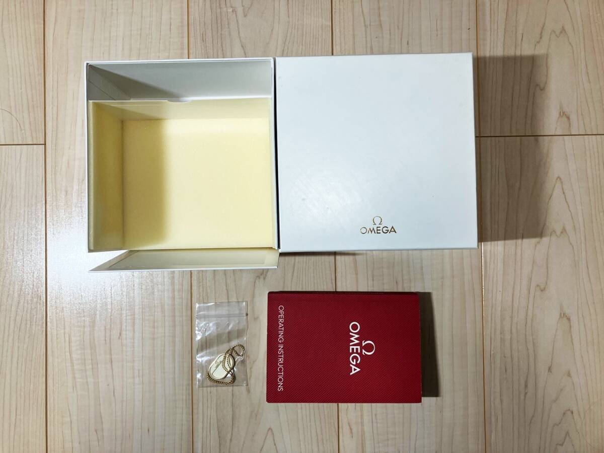 美品 OMEGA オメガ 箱 時計の外箱ケース ウォッチボックス 空箱 美品 OMEGA オメガ 箱 時計の外箱ケース ウォッチボックス 空箱