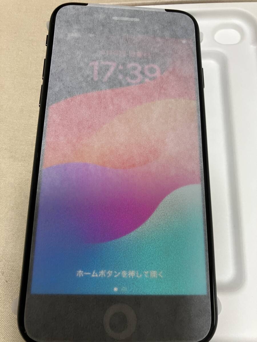 交換後未使用)au iPhone SE2 64GB バッテリー100% iOS17.5.1 交換後未使用)au iPhone SE2 64GB バッテリー100% iOS17.5.1