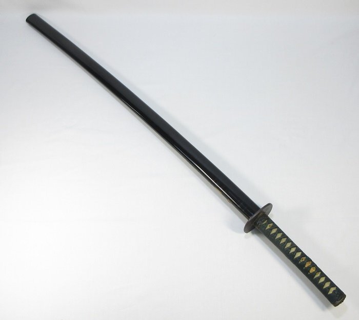 特別貴重刀剣 圧巻の豪壮刀! 外装付き 在銘 武州住藤原盛重 二尺 特別貴重刀剣 圧巻の豪壮刀! 外装付き 在銘 武州住藤原盛重 二尺