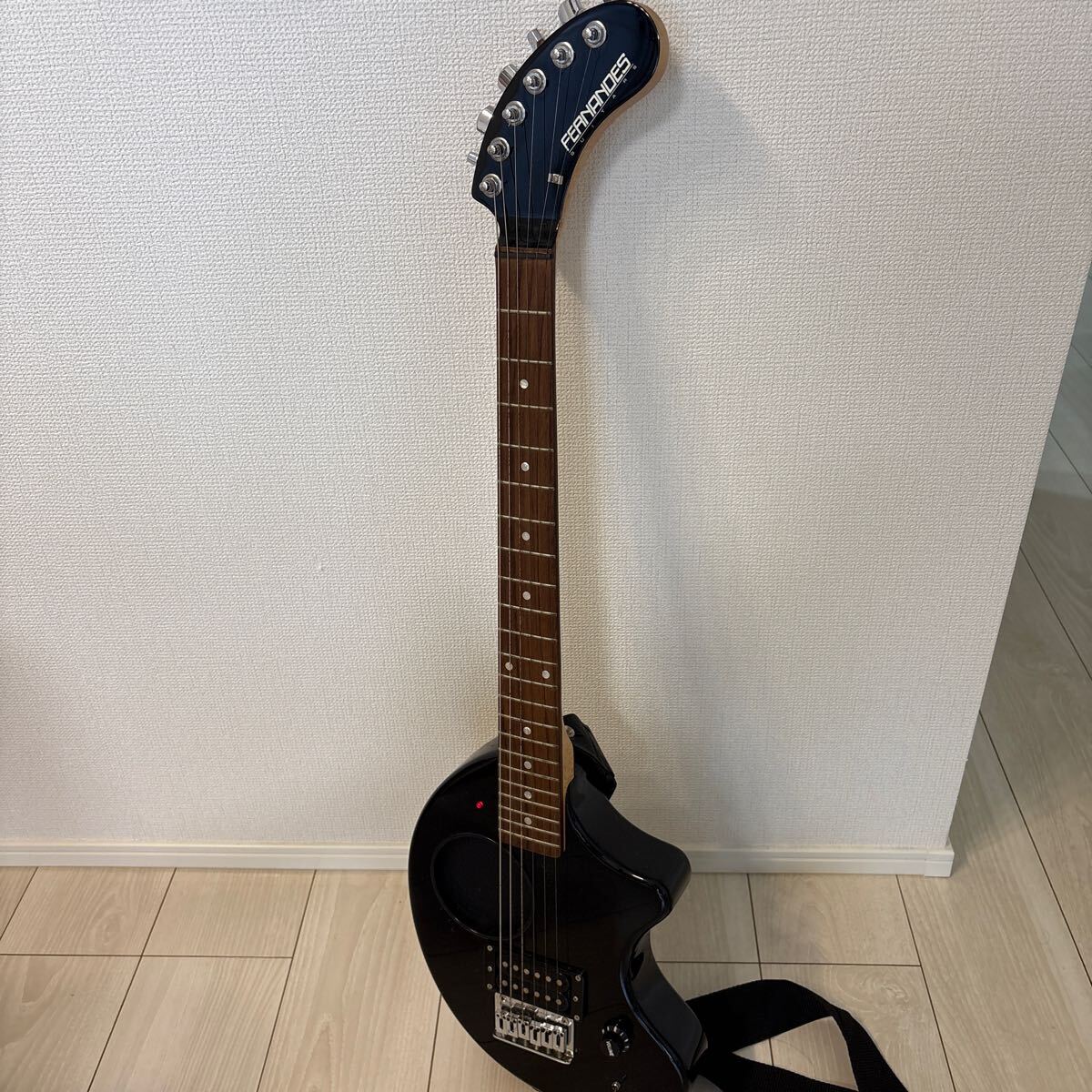 FERNANDES ZO-3 【中古/現状品/動作未確認ジャンク】(ロック FERNANDES ZO-3 【中古/現状品/動作未確認ジャンク】(ロック