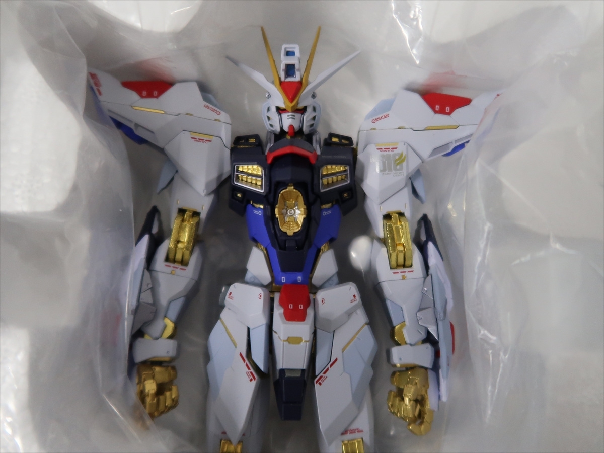 現状品 METAL BUILD ストライクフリーダムガンダム SOUL BLUE 現状品 METAL BUILD ストライクフリーダムガンダム SOUL BLUE