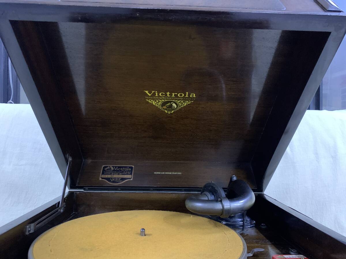 □ VV1-90 (6196) ビクトローラ/ Victrola 卓上型 蓄音機 米国 □ VV1-90 (6196) ビクトローラ/ Victrola 卓上型 蓄音機 米国