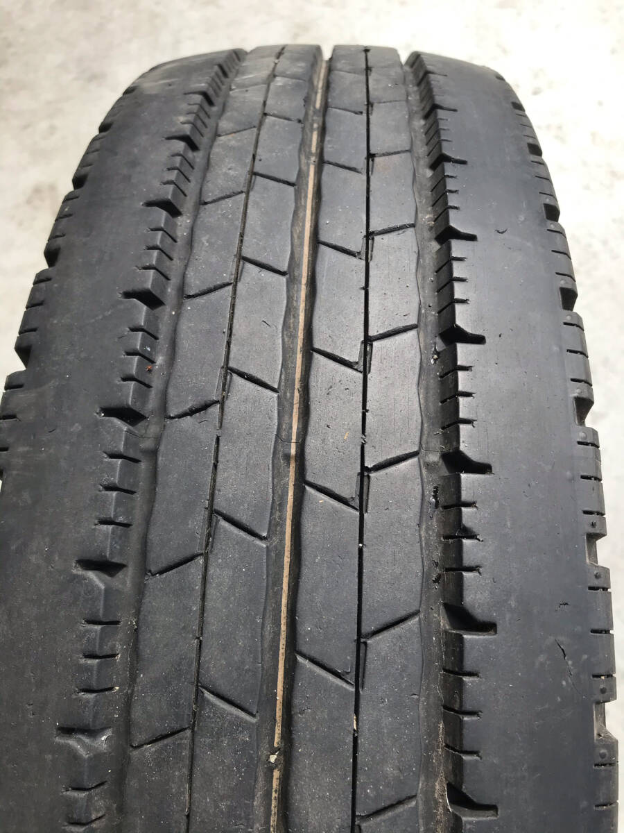 【M】 中古  205/70R17.5  SPLT50  ダンロップ  2020年  6本セット 小型トラック 夏 _画像4