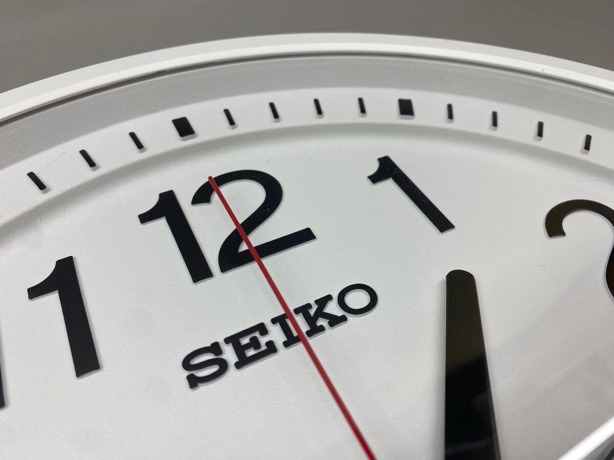 SU□ SEIKO セイコー 電波時計 GP219W 白 ホワイト シンプル SU□ SEIKO セイコー 電波時計 GP219W 白 ホワイト シンプル