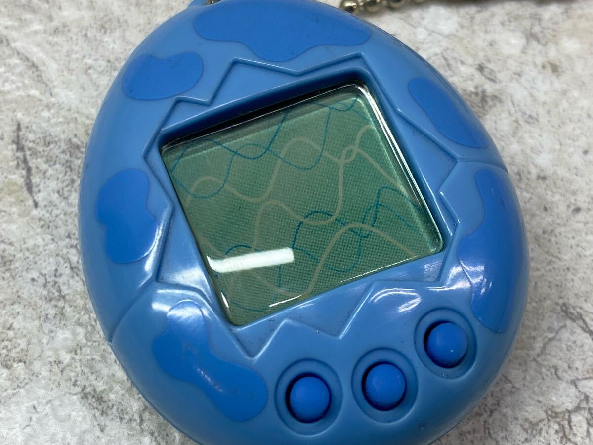 SU□ジャンク□① BANDAI バンダイ 海で発見!!たまごっち 青 SU□ジャンク□① BANDAI バンダイ 海で発見!!たまごっち 青