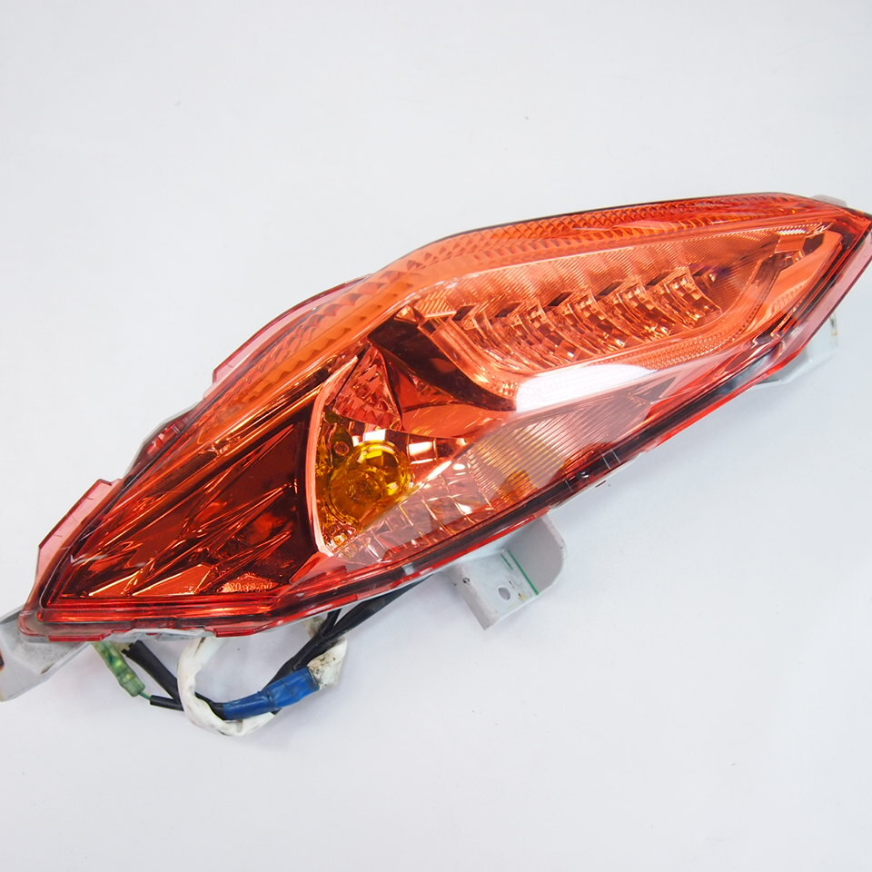 X-MAX250 SG42J-001xxx 18 год снимать оригинальный LED задний фонарь левый правый задний фонарь указатель поворота лампа 18-20 год XMAX250 SG70J