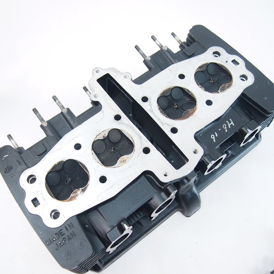 ゼファーχ ZR400C 純正エンジン部品 腰上 シリンダーヘッド カム ゼファーχ ZR400C 純正エンジン部品 腰上 シリンダーヘッド カム