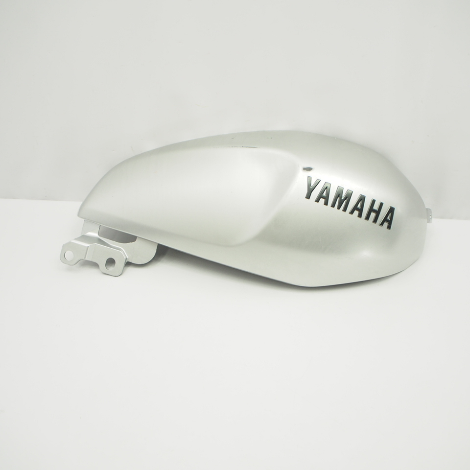 XSR125 ABS RE46J 純正タンクサイドカウル右 タンクカウル. 刻印B1V 割れ無.