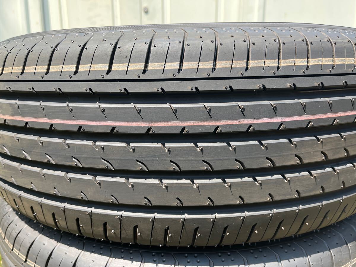 新車外し ヨコハマ アドバン ADVAN V03 225/65R17 タイヤ4本 新車外し ヨコハマ アドバン ADVAN V03 225/65R17 タイヤ4本