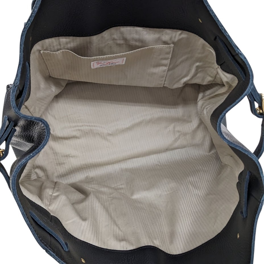 72 未使用品 YOUNG&OLSEN ヤングアンドオルセン EMBOSSED LEATHER BELTED TOTE S Y02401-GD012 ブラック 牛革