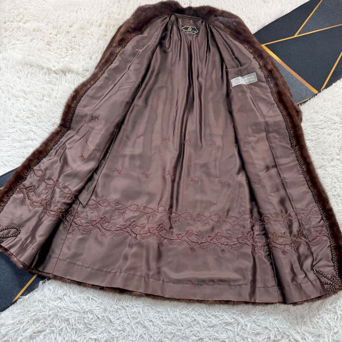 総丈124㎝ マキシ丈 SAGA MINK デミバフミンク ファーコート 総丈124㎝ マキシ丈 SAGA MINK デミバフミンク ファーコート