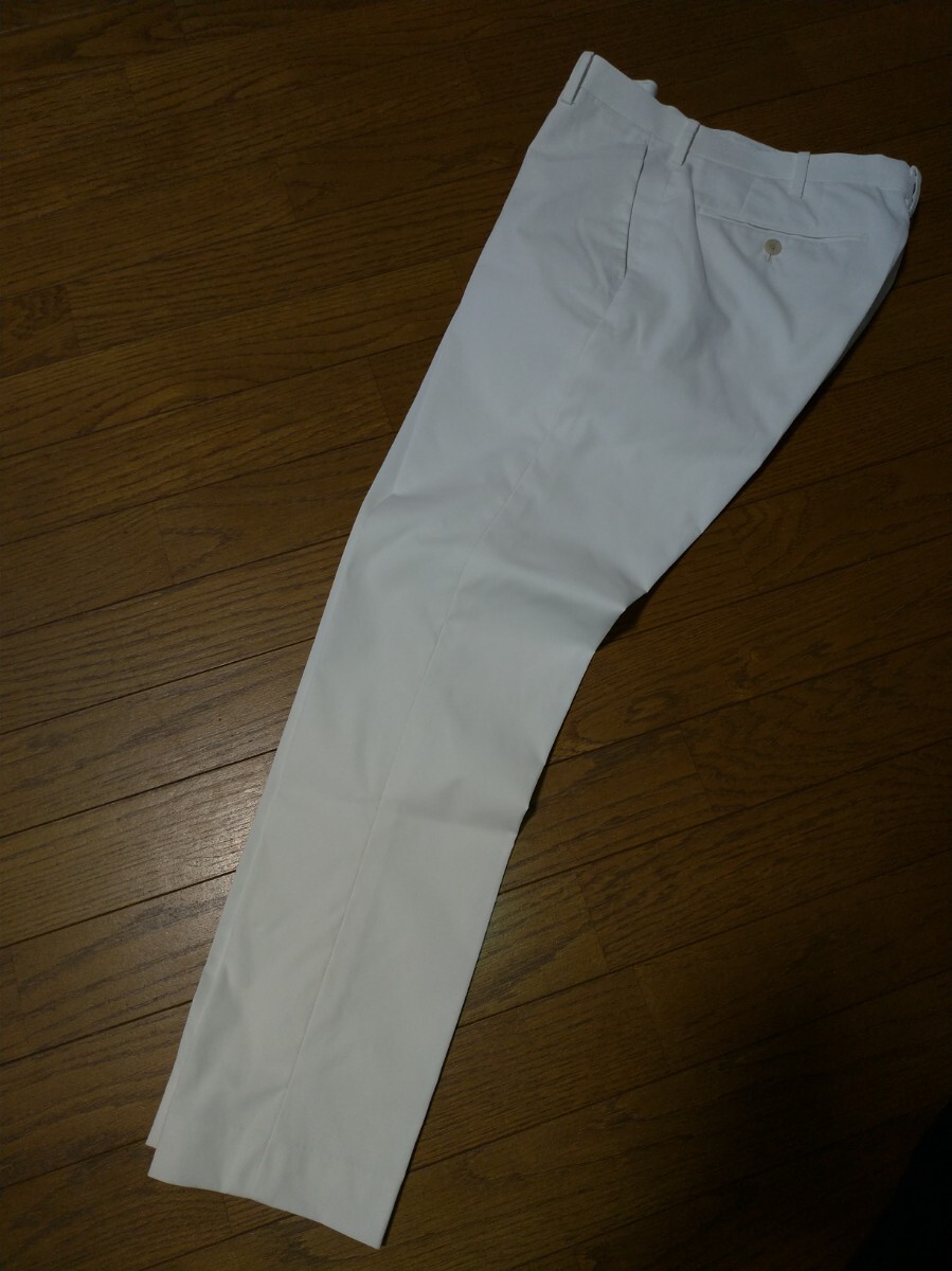 【UNIQLO】ユニクロ スキニーフィットチノ チノパン パンツ ストレッチ テーパード 79㎝ 白　春夏　涼感　著心地抜群　センタープレス　