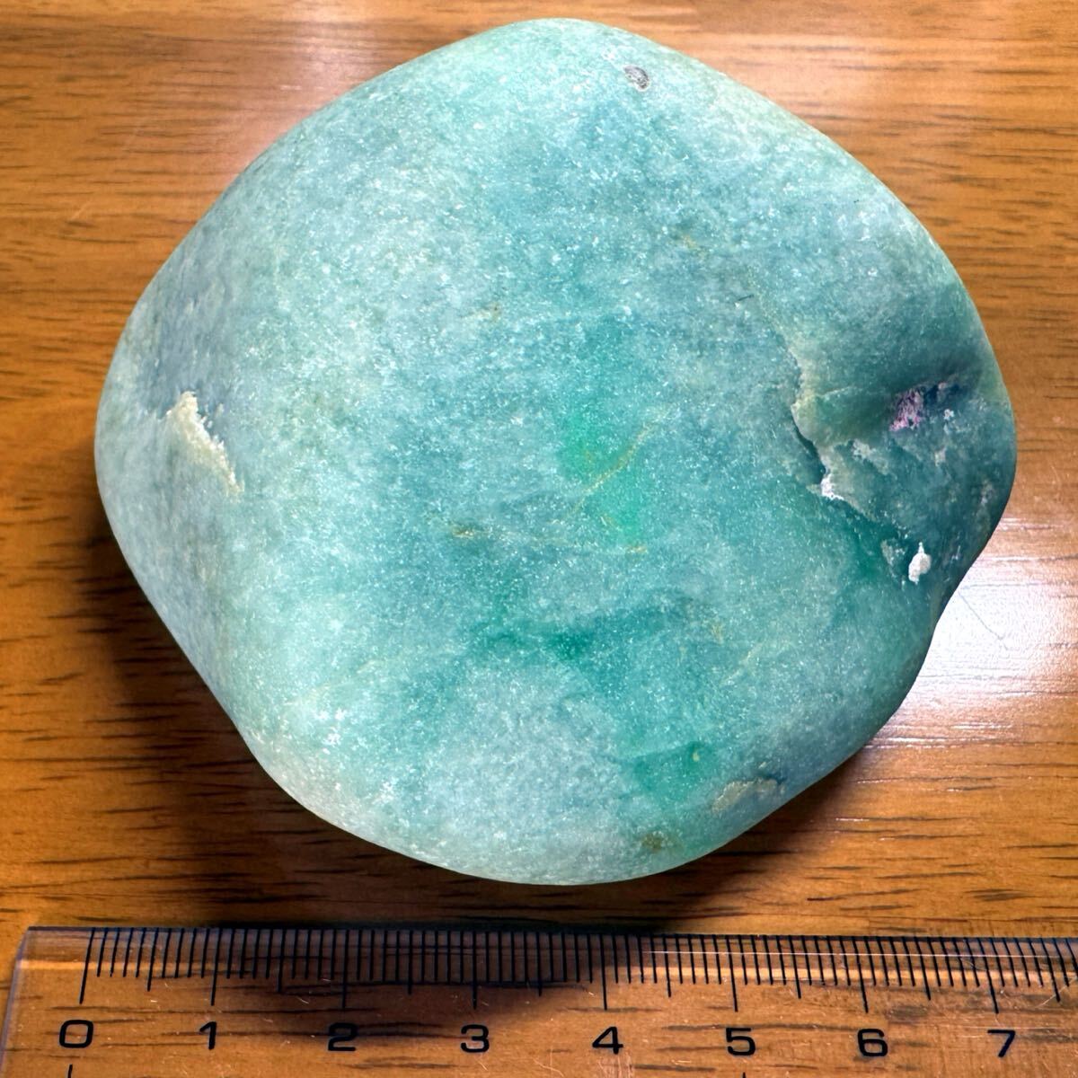 完璧な一石》【ロウカン質】糸魚川 翡翠 緑翡翠 海石 親不知海中 完璧な一石》【ロウカン質】糸魚川 翡翠 緑翡翠 海石 親不知海中
