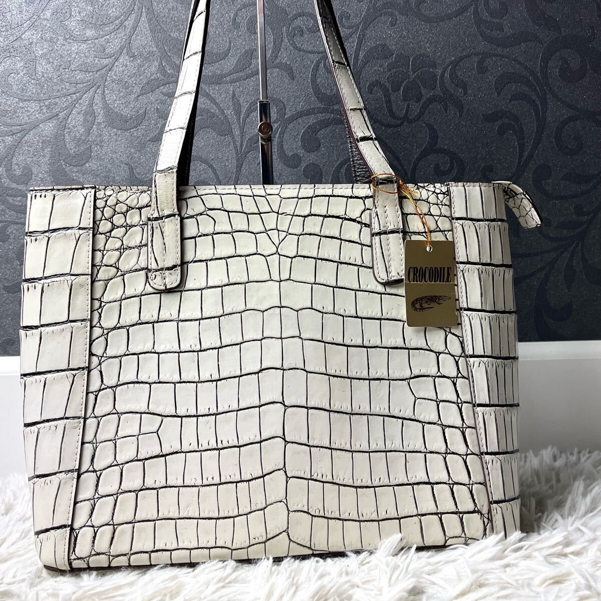 定価100万超!!! クロコダイル トートバッグ メンズ バニラ 目地 定価100万超!!! クロコダイル トートバッグ メンズ バニラ 目地