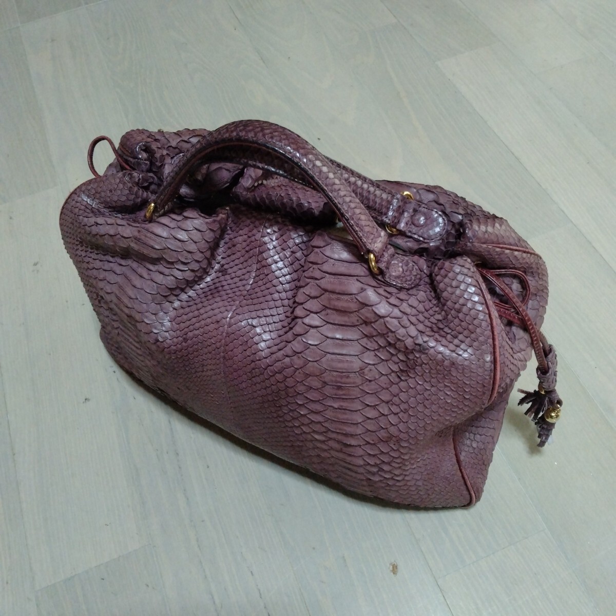 蛇革パイソン本革レザー ハンドバッグ(皮革製)|売買された 蛇革パイソン本革レザー ハンドバッグ(皮革製)|売買された