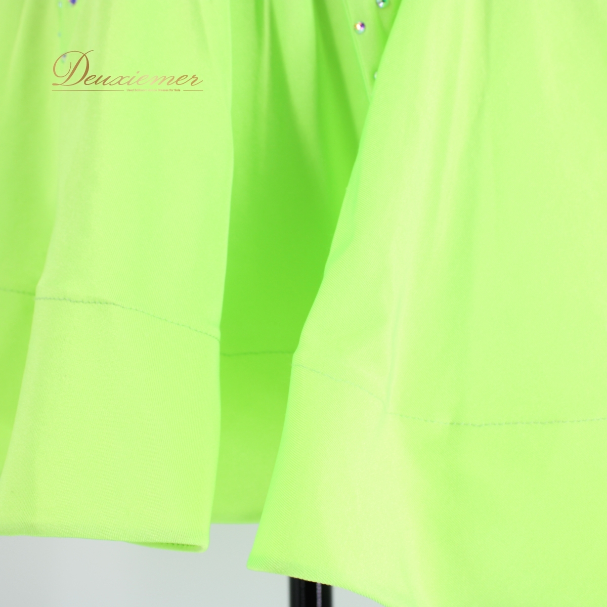 美品 社交ダンス衣装】グリーン ラテン ドレス ワンピース 黄緑 美品 社交ダンス衣装】グリーン ラテン ドレス ワンピース 黄緑