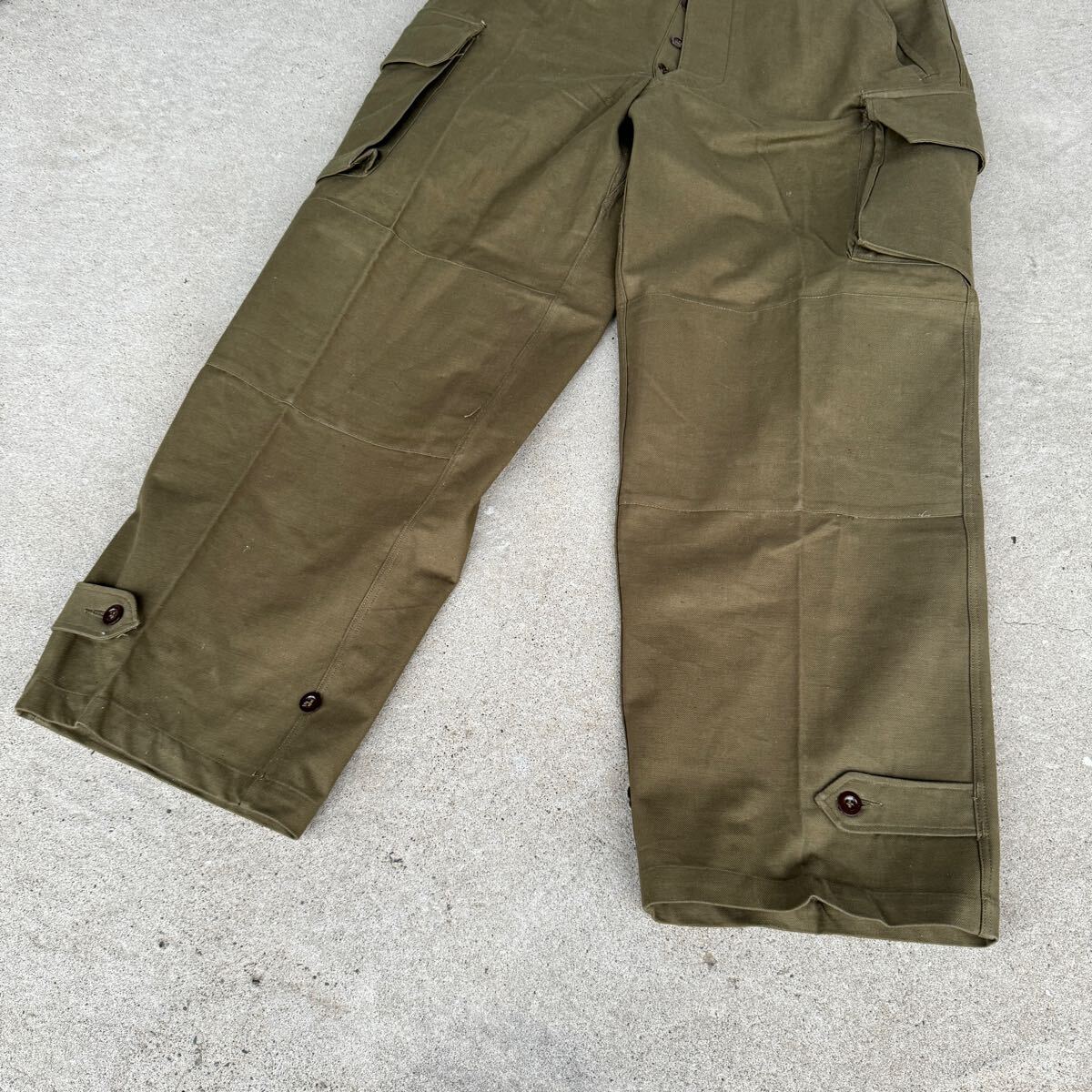 ビンテージ　デッドストック　ユーロ　ミリタリー　フランス軍　M47　カーゴパンツ　コットンツイル　250402