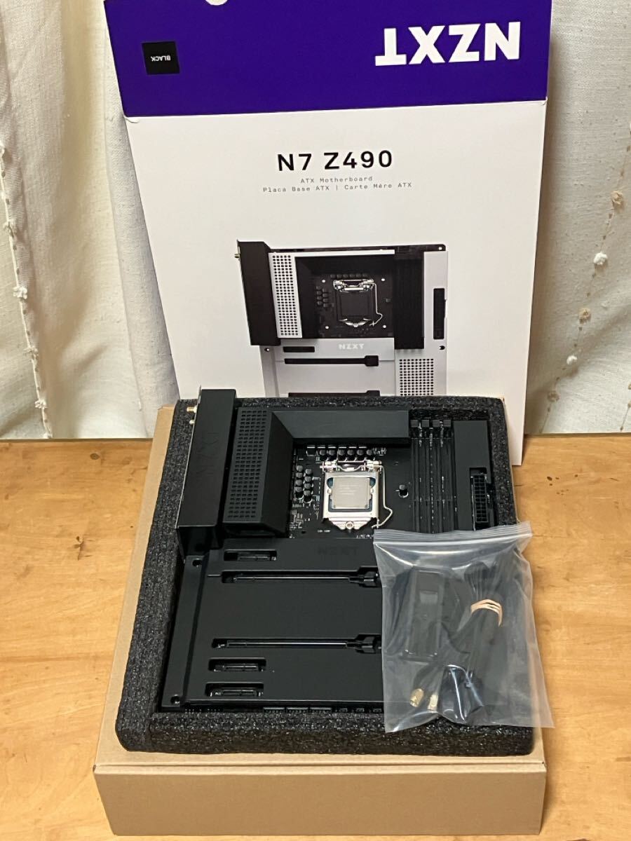 マザーボード NZXT N7 Z490 BLACK マットブラック N7-Z49XT-B1 マザーボード NZXT N7 Z490 BLACK マットブラック N7-Z49XT-B1