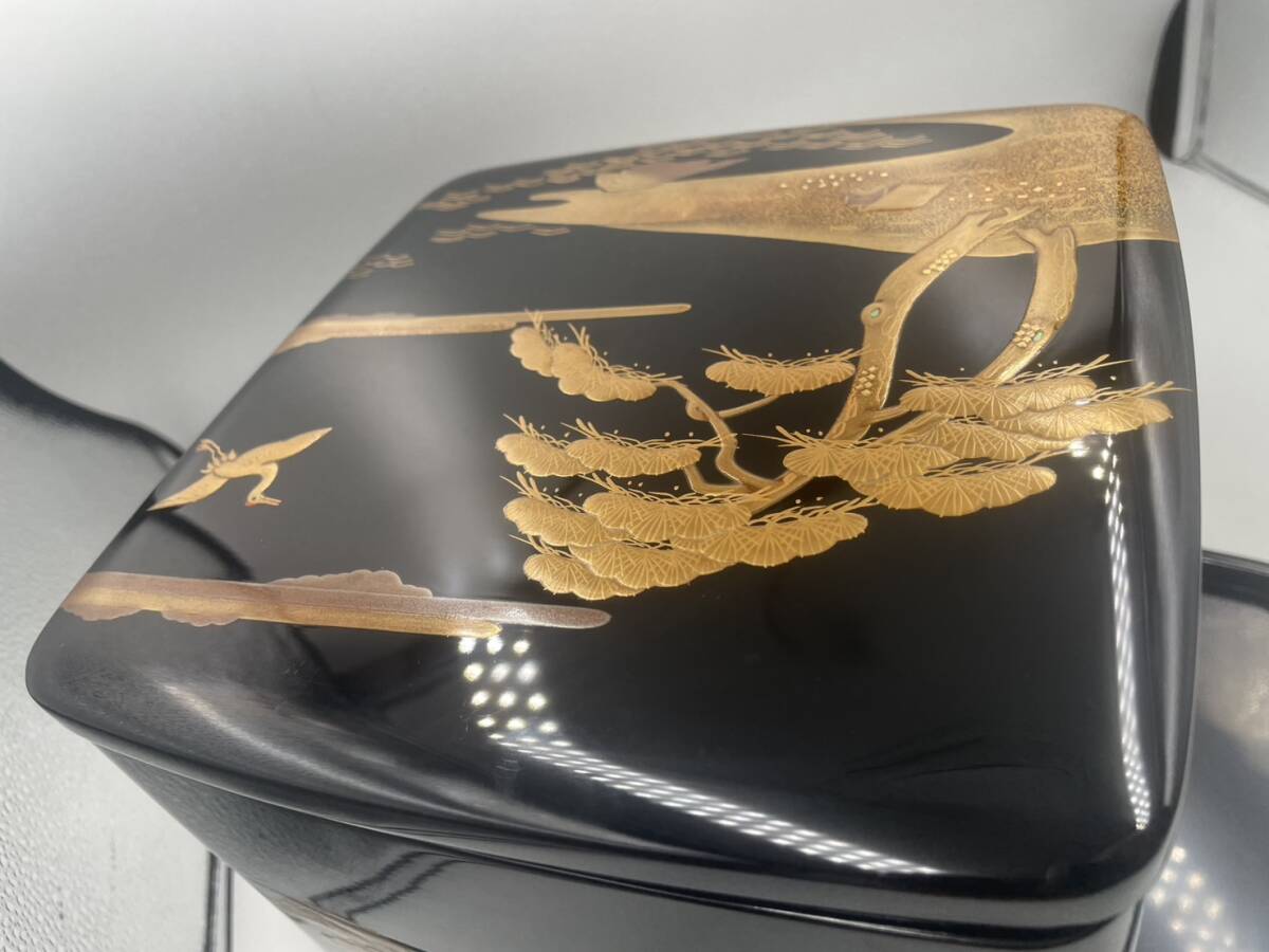 輪島塗 蒔絵 三段重 台付 金彩 鶴 松 重箱 (重箱)|売買された 輪島塗 蒔絵 三段重 台付 金彩 鶴 松 重箱 (重箱)|売買された