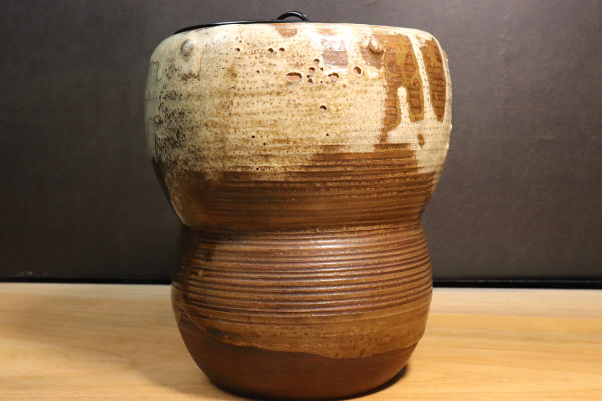 名家一口 名品茶道具 野々村仁清 作 御室焼水指 号 千成 裏千家 名家一口 名品茶道具 野々村仁清 作 御室焼水指 号 千成 裏千家