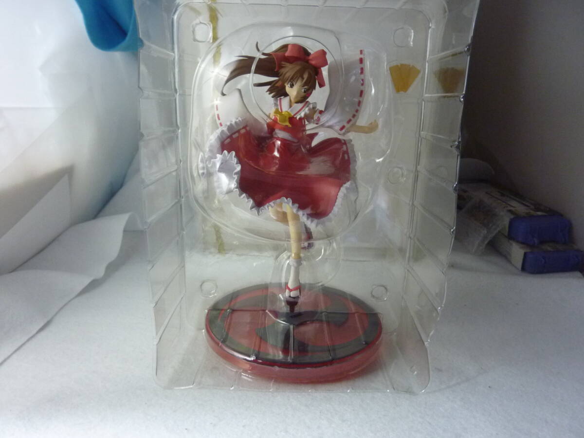 博麗霊夢(mèng)　コトブキヤ　松倉ねむ　東方Project　です。