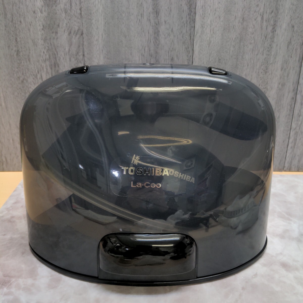 y040107s 東芝(TOSHIBA) アイロン スチーム 衣類スチーマー コードレス TA-FV440 軽量 約0.9kg コンパクト ネイビーブルー