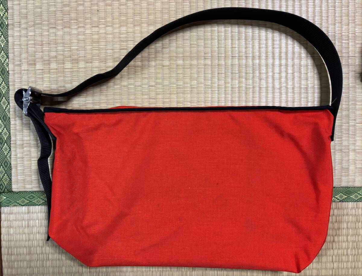 撥水スプレーメンテで発色がきれいです。