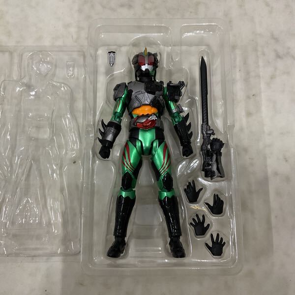 1円〜 S.H.Figuarts 仮面ライダーアマゾンズ 仮面ライダーアマゾンネオアルファ 1円〜 S.H.Figuarts 仮面ライダーアマゾンズ 仮面ライダーアマゾンネオアルファ