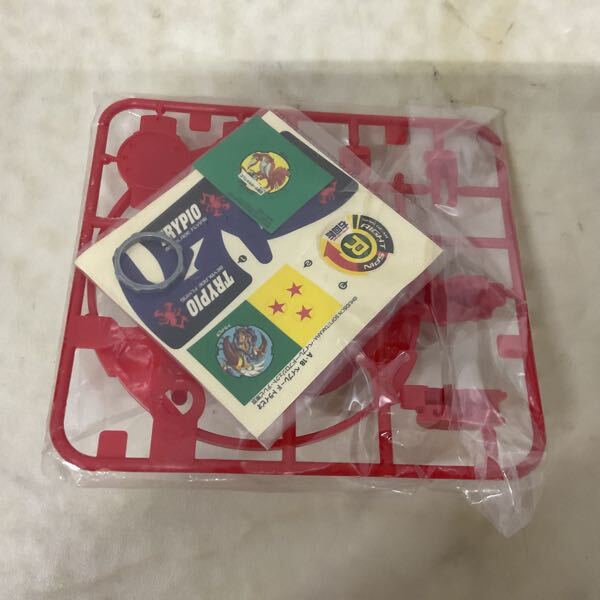 1円〜 欠品 タカラ 爆転シュート ベイブレード2002 福箱2002 1円〜 欠品 タカラ 爆転シュート ベイブレード2002 福箱2002