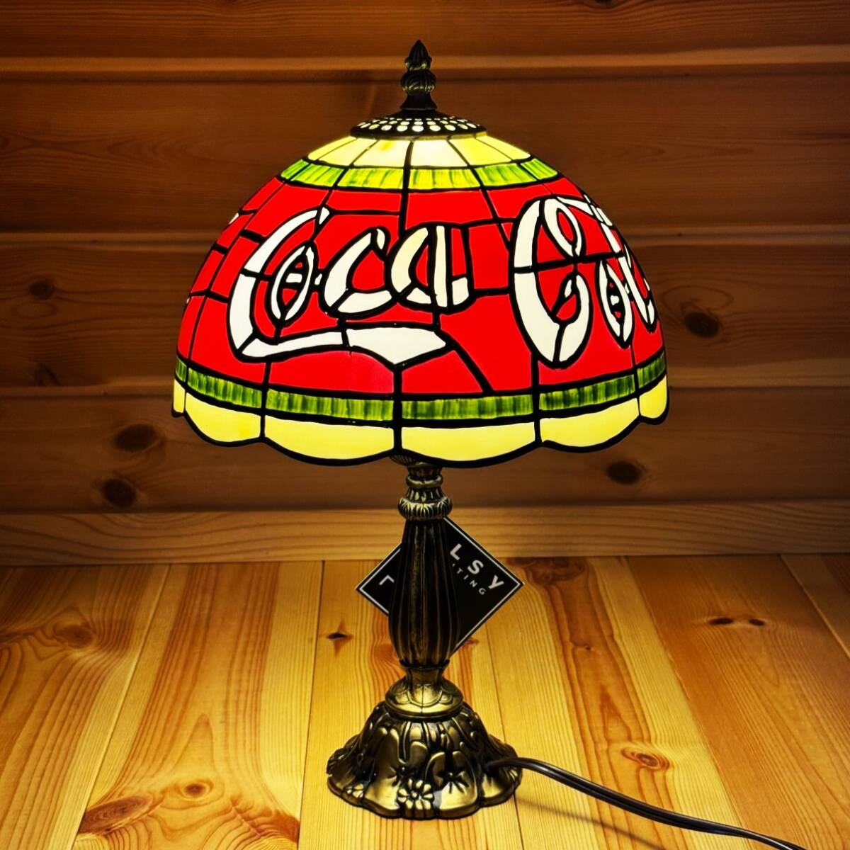 コカコーラ Coca-Cola ティファニーランプ ステンドグラス調 コカコーラ Coca-Cola ティファニーランプ ステンドグラス調