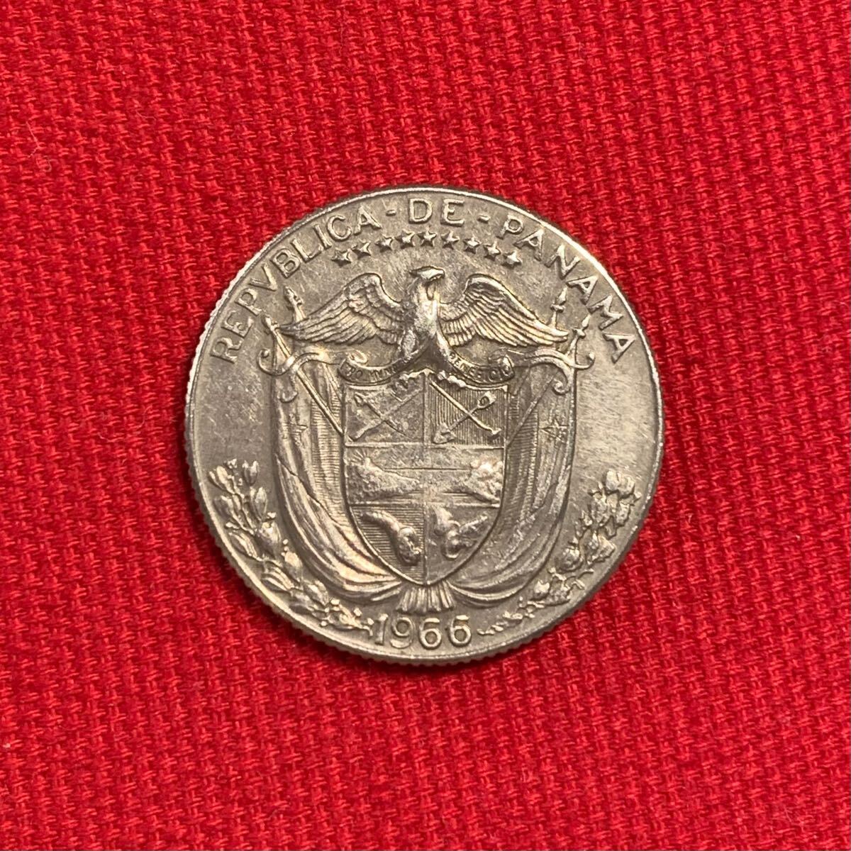 5.74g 外国銀貨 パナマ 1/2バルボア銀貨 1966年 シルバーコイン 5.74g 外国銀貨 パナマ 1/2バルボア銀貨 1966年 シルバーコイン