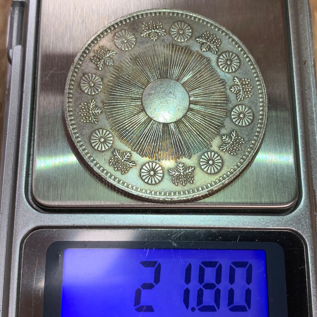 21.80g 銀貨 日本 旧一円銀貨 明治三年 旭日 龍一円銀貨 一圓 21.80g 銀貨 日本 旧一円銀貨 明治三年 旭日 龍一円銀貨 一圓