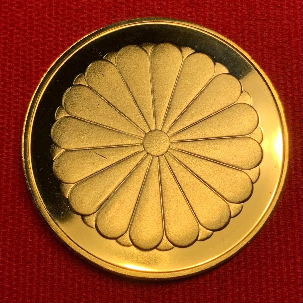 28.75g 記念メダル 鳳凰 菊の御紋 金貨 大型金貨 菊花紋章 日本 28.75g 記念メダル 鳳凰 菊の御紋 金貨 大型金貨 菊花紋章 日本