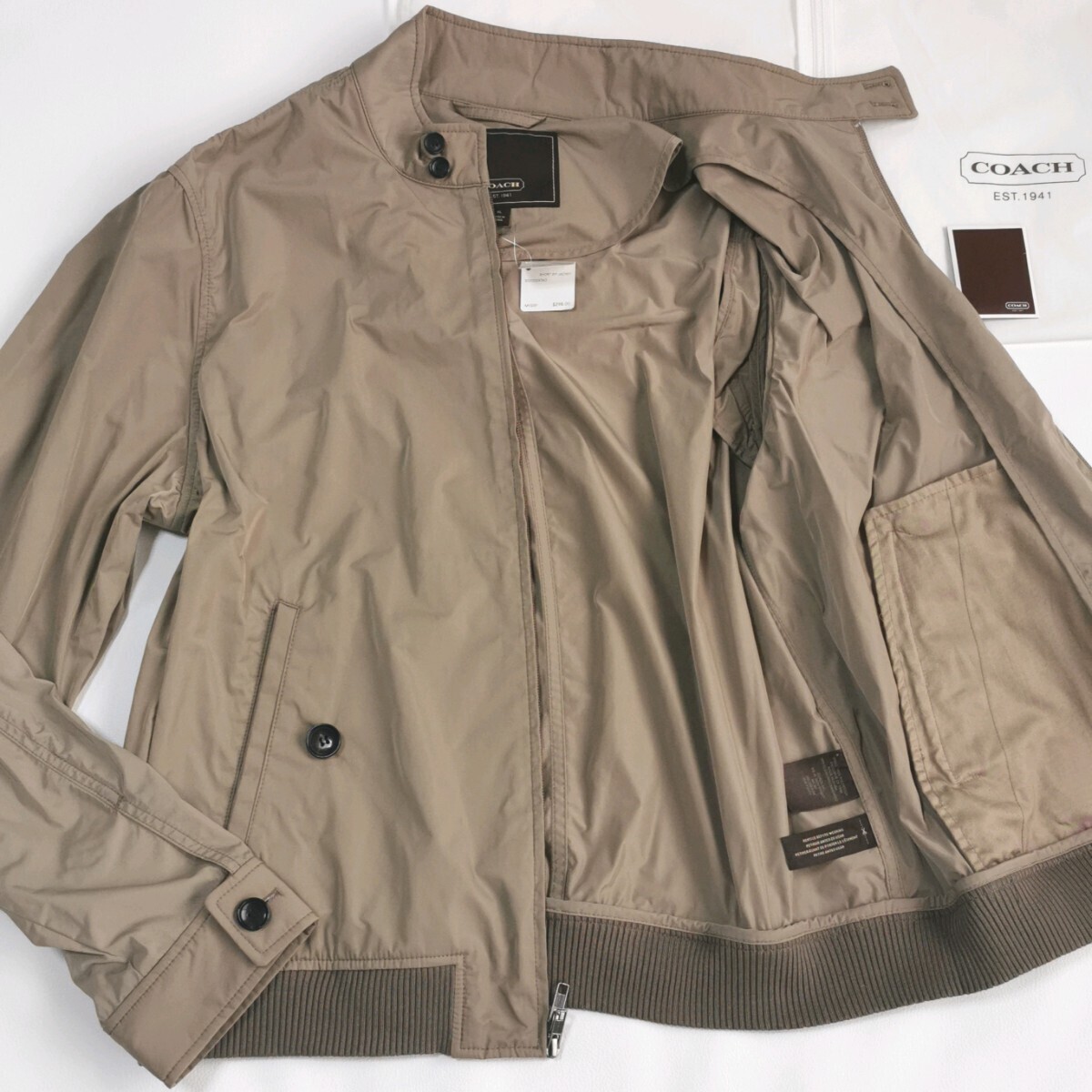 未使用品タグ付/超希少XLサイズ COACH コーチ ブルゾン ボンバー 未使用品タグ付/超希少XLサイズ COACH コーチ ブルゾン ボンバー
