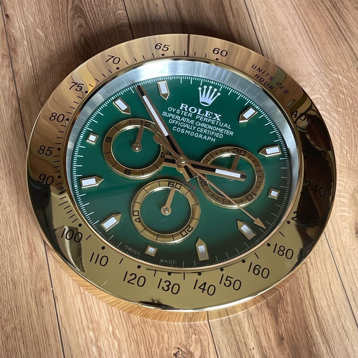 ROLEX ロレックス ゴールドグリーンデイトナ 掛け時計(アナログ ROLEX ロレックス ゴールドグリーンデイトナ 掛け時計(アナログ