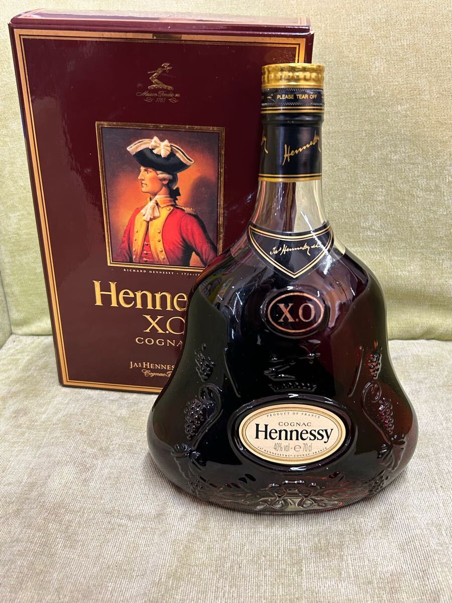 Hennessy ヘネシー XO コニャック 金キャップ クリアボトル Hennessy ヘネシー XO コニャック 金キャップ クリアボトル