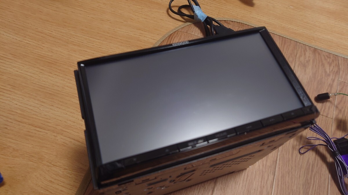 4 KENWOOD ケンウッド カーナビ MDV-D404BT 地図更新2023年第2版 4 KENWOOD ケンウッド カーナビ MDV-D404BT 地図更新2023年第2版
