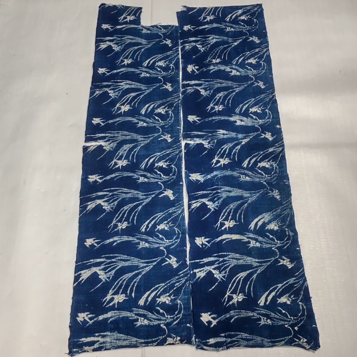 時代布】古布 木綿 藍染め 2枚 合計約210cm 生地 古裂 時代布】古布 木綿 藍染め 2枚 合計約210cm 生地 古裂