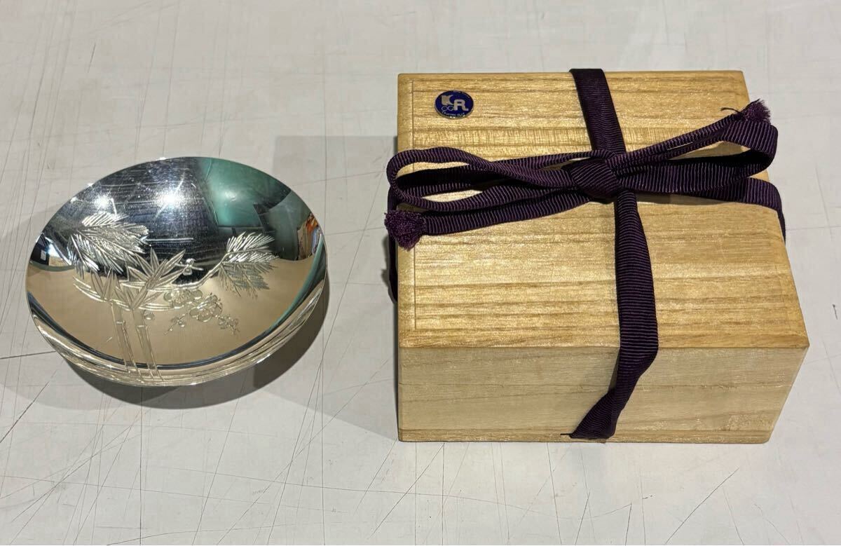 純銀 銀盃 銀杯 盃 記念品 SILVER シルバー 90g 木箱(銀製 純銀 銀盃 銀杯 盃 記念品 SILVER シルバー 90g 木箱(銀製