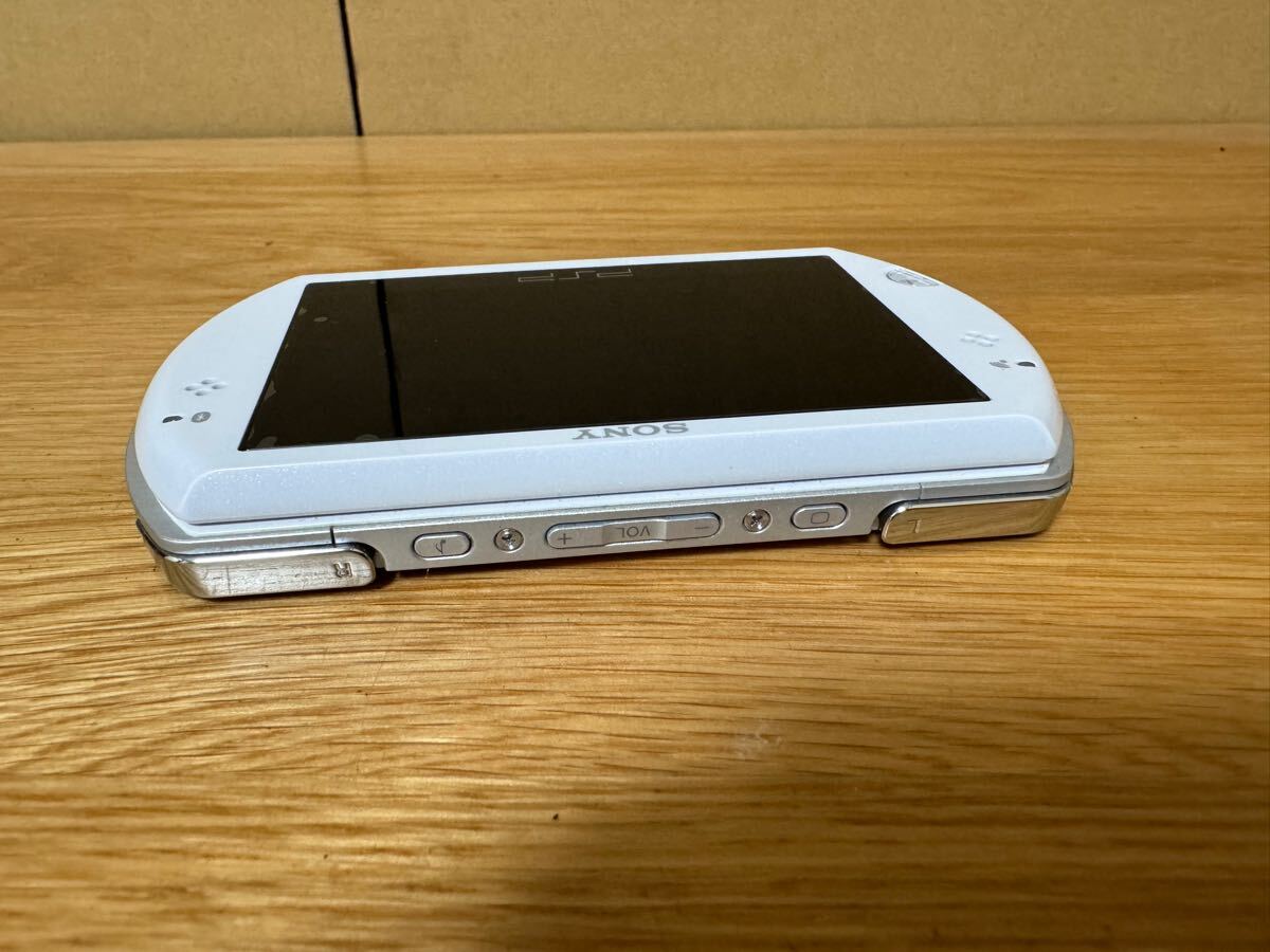 SONY ソニー PSP go プレイステーション ポータブル go PSP SONY ソニー PSP go プレイステーション ポータブル go PSP