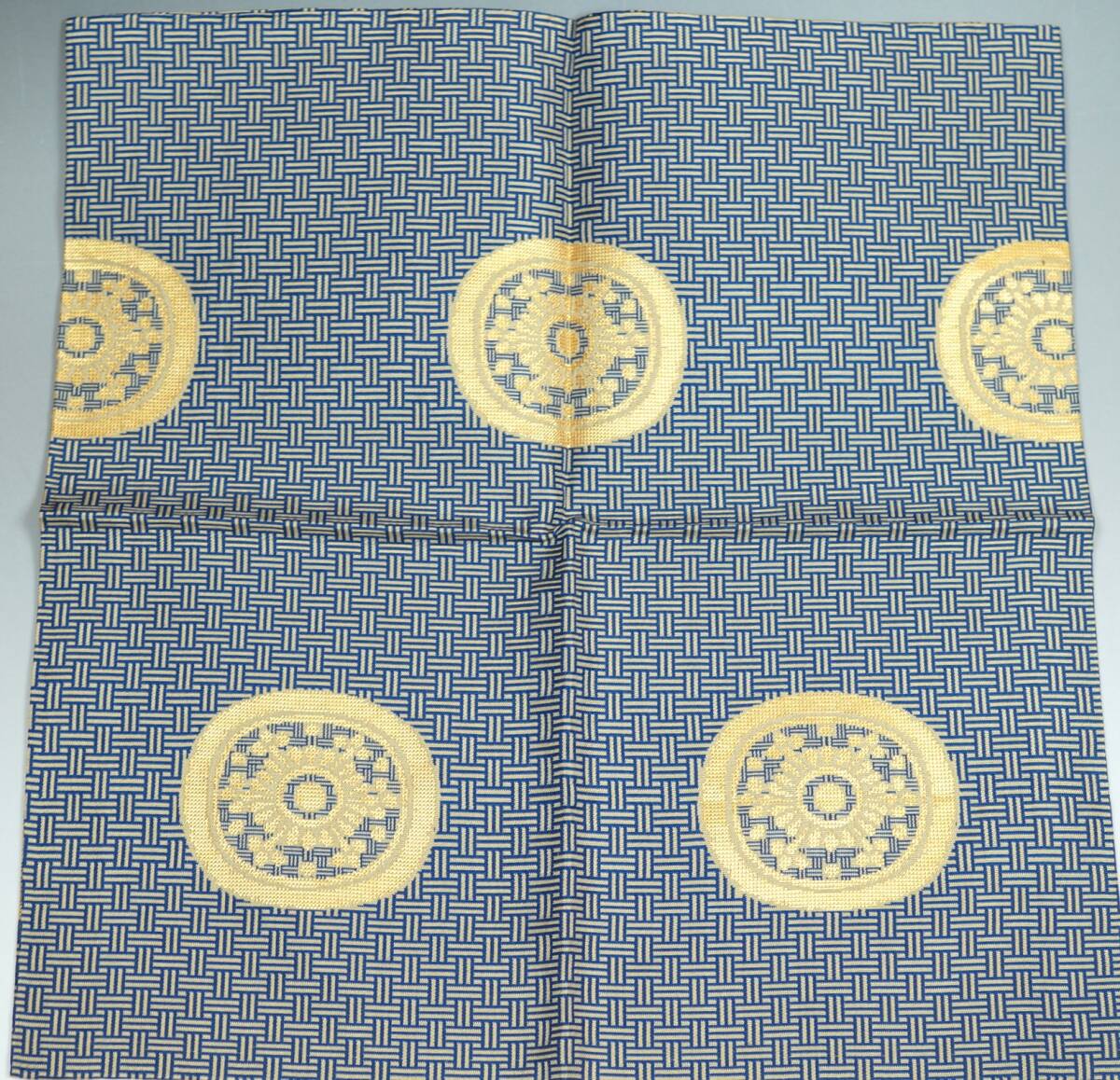 ■壱■堀內(nèi)宗匠 堀內(nèi)宗完 (兼中斎) 名物裂 帛紗 ①纟屋風(fēng)通 ②戸隠裂 なかざわ織物 ふくさ 茶道具古裂 表千家 ２枚おまとめ■