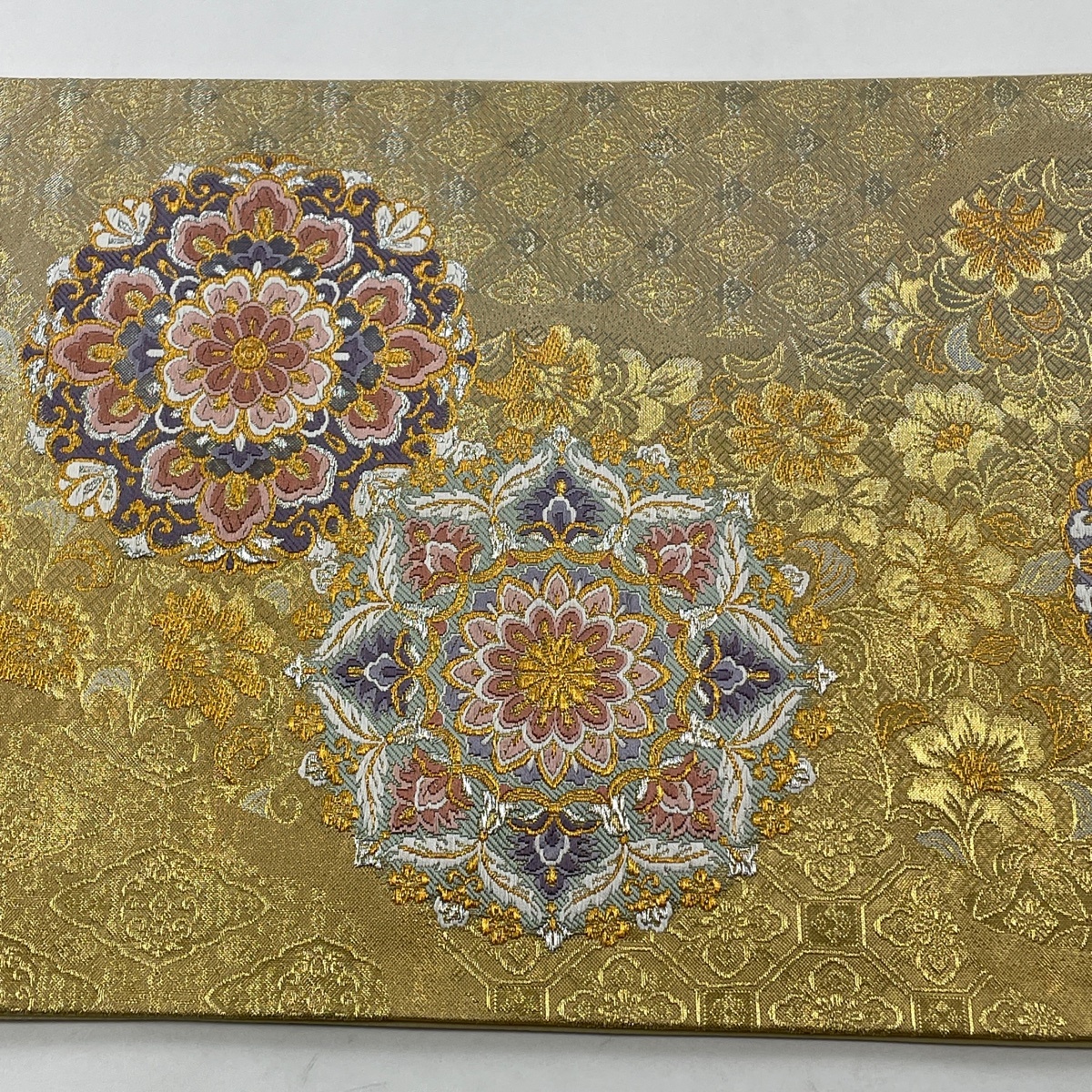袋帯 美品 秀品 やまと 華文 七宝 螺鈿 箔 金色 六通 正絹 袋帯 美品 秀品 やまと 華文 七宝 螺鈿 箔 金色 六通 正絹
