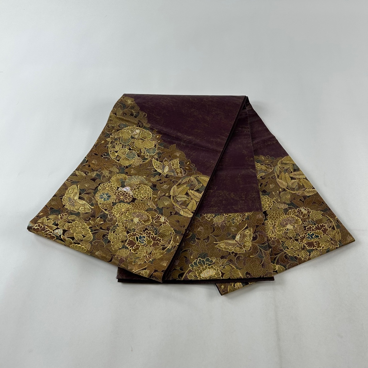 袋帯 名品 花丸文 蝶 螺鈿 金彩 赤紫 お太鼓柄 正絹 【中古 袋帯 名品 花丸文 蝶 螺鈿 金彩 赤紫 お太鼓柄 正絹 【中古