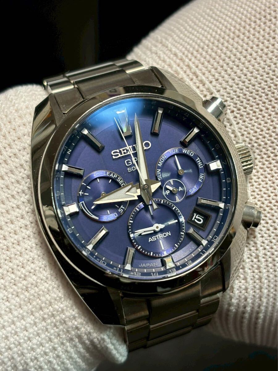 希少 SEIKO ASTRON セイコー アストロン 綺麗なネイビー色文字盤 希少 SEIKO ASTRON セイコー アストロン 綺麗なネイビー色文字盤