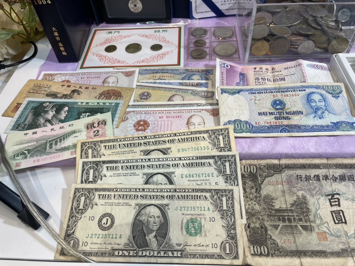 古銭 旧紙幣 日本 アメリカ 中国 など まとめ出品 貨幣セット 古銭 旧紙幣 日本 アメリカ 中国 など まとめ出品 貨幣セット